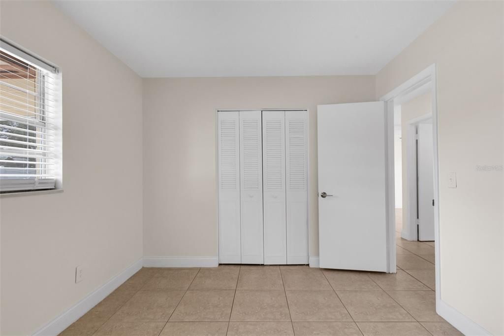 En Venta: $480,000 (4 camas, 2 baños, 1480 Pies cuadrados)
