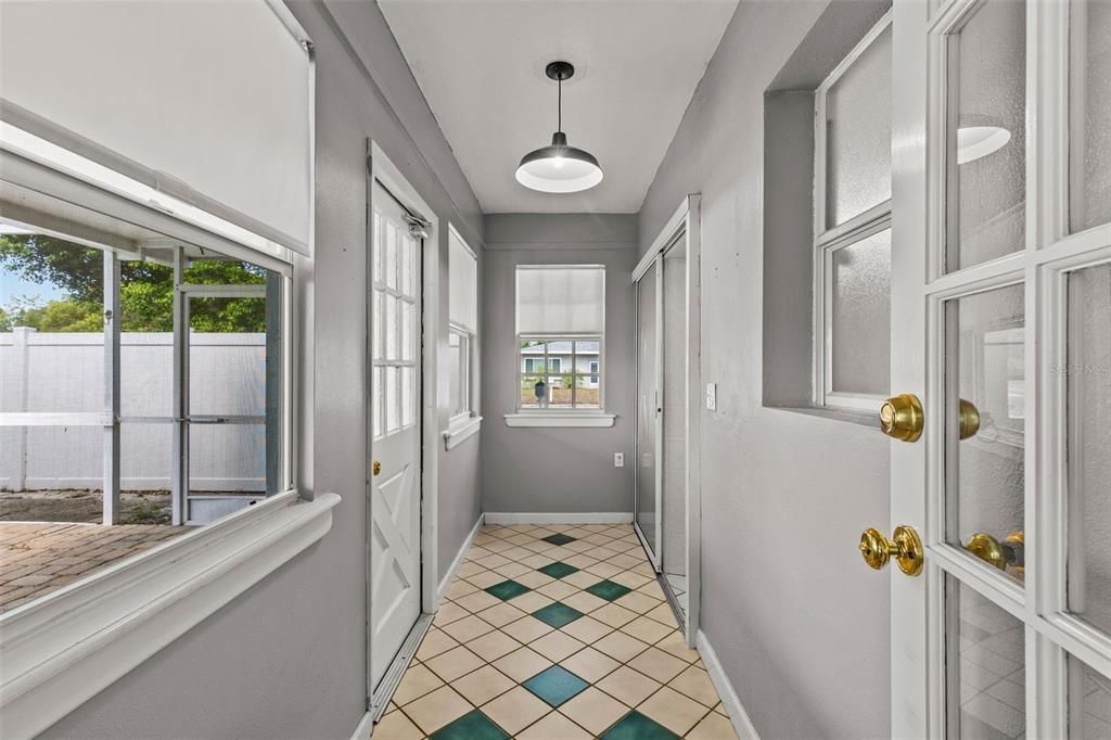 En Venta: $429,000 (2 camas, 2 baños, 1505 Pies cuadrados)