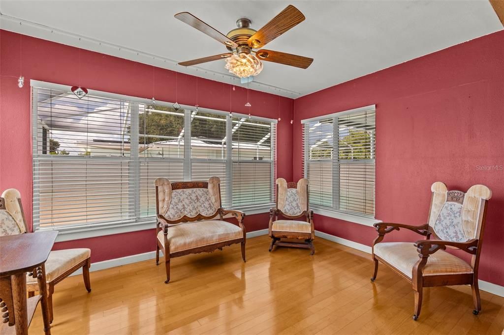En Venta: $429,000 (2 camas, 2 baños, 1505 Pies cuadrados)