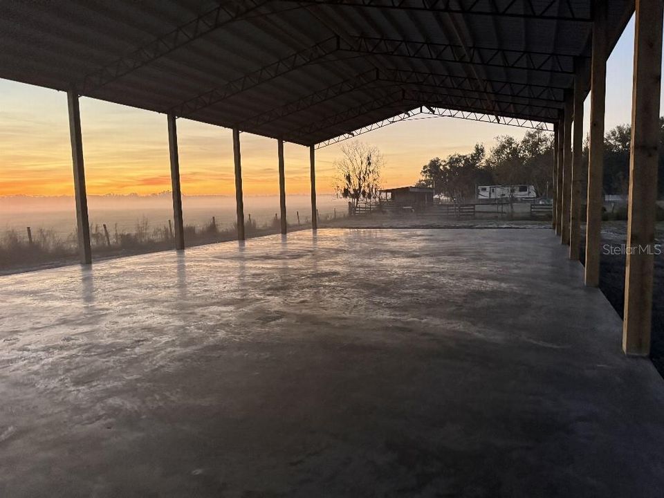 En Venta: $825,000 (11.00 acres)