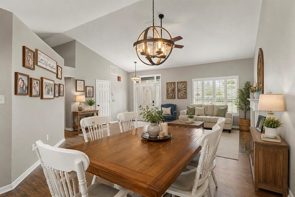 For Sale: $550,000 (4 beds, 2 baths, 2275 Square Feet)