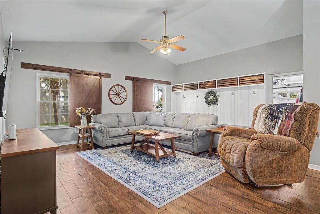 For Sale: $550,000 (4 beds, 2 baths, 2275 Square Feet)