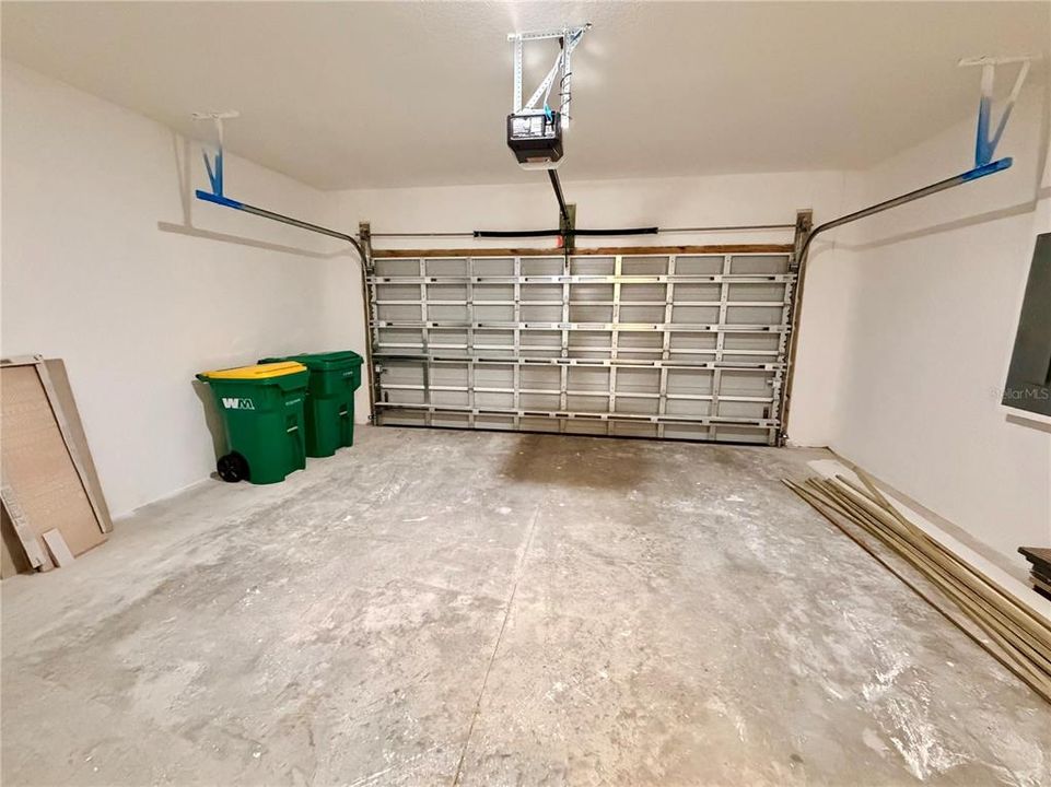 En Venta: $359,990 (3 camas, 2 baños, 1588 Pies cuadrados)