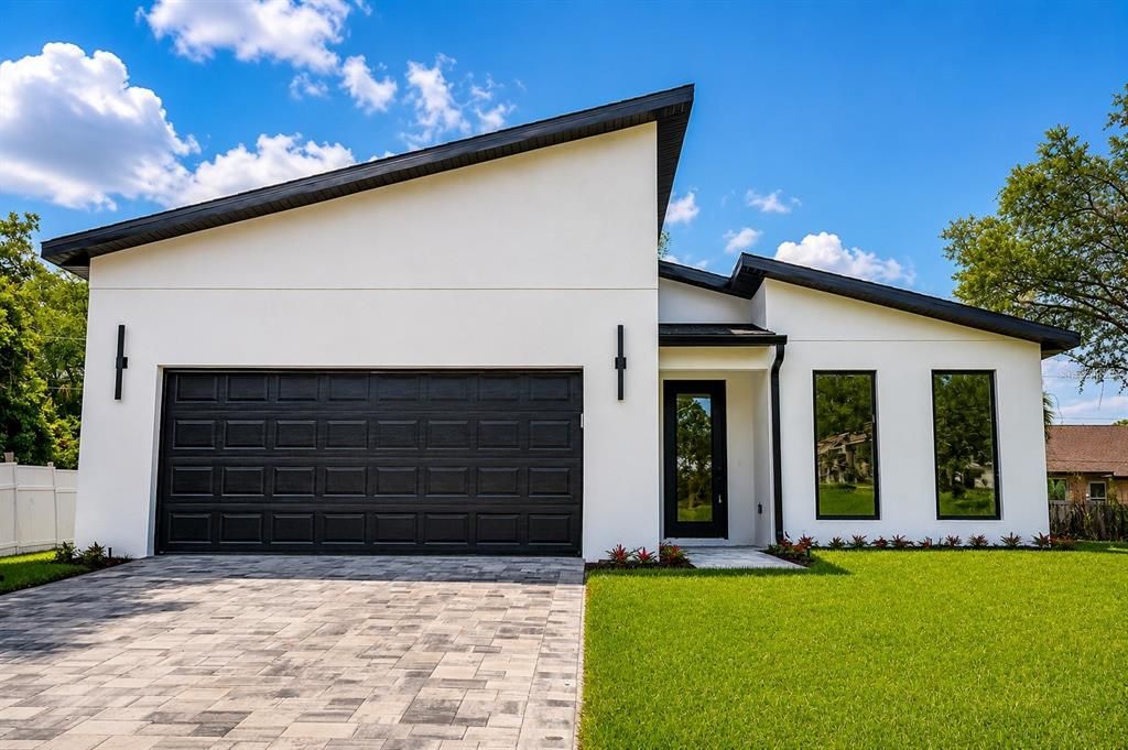 En Venta: $359,990 (3 camas, 2 baños, 1588 Pies cuadrados)