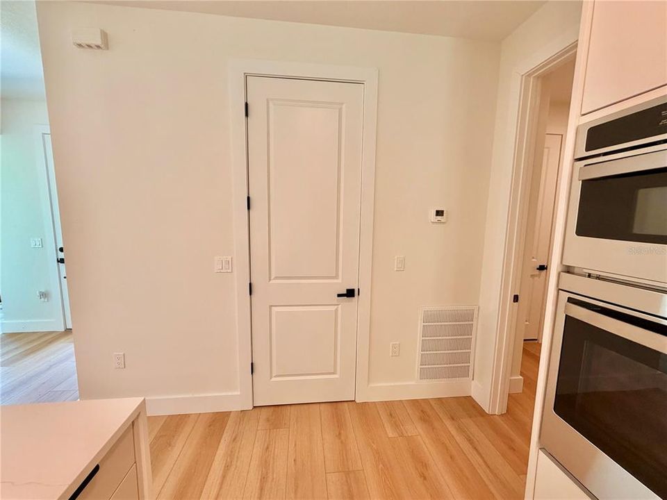 En Venta: $359,990 (3 camas, 2 baños, 1588 Pies cuadrados)