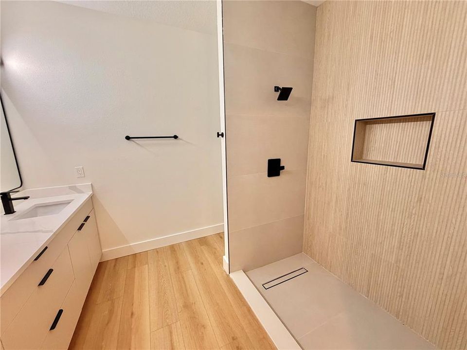 En Venta: $359,990 (3 camas, 2 baños, 1588 Pies cuadrados)