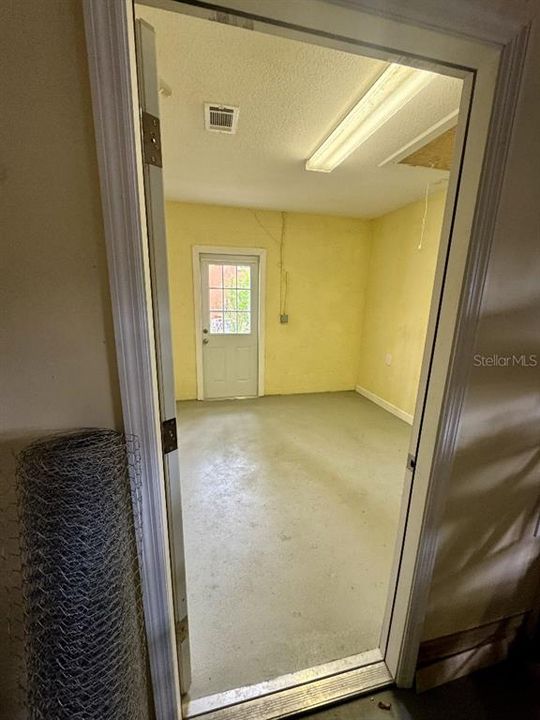 For Sale: $440,000 (4 beds, 2 baths, 2477 Square Feet)