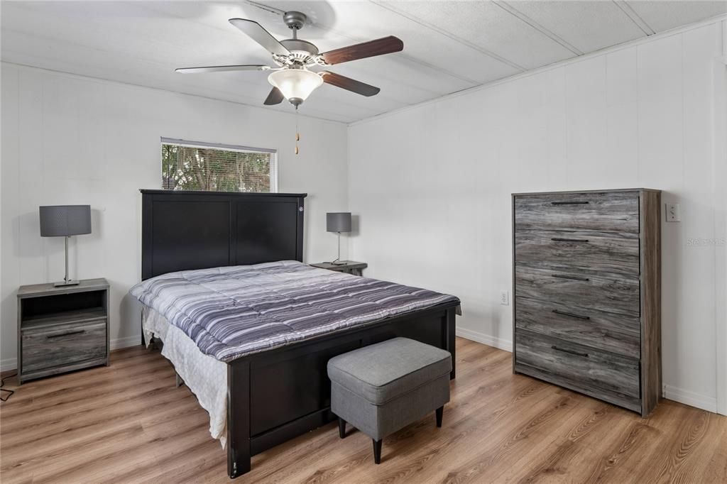 For Sale: $135,000 (2 beds, 2 baths, 960 Square Feet)