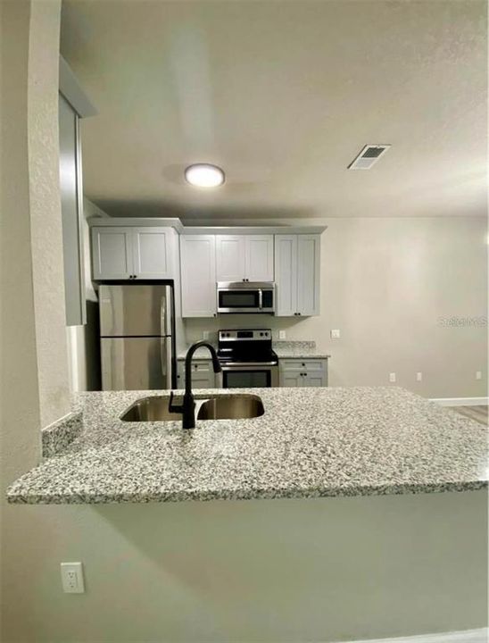 For Sale: $199,500 (2 beds, 2 baths, 1152 Square Feet)