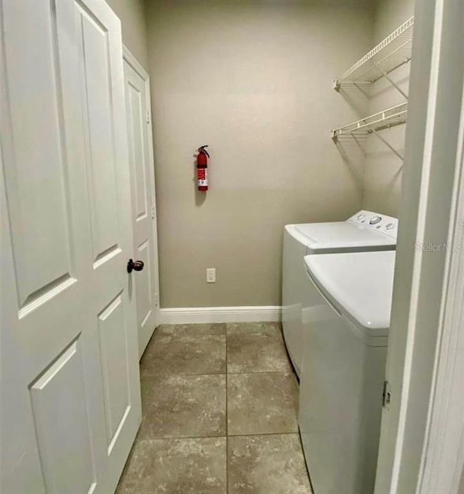 For Sale: $199,500 (2 beds, 2 baths, 1152 Square Feet)