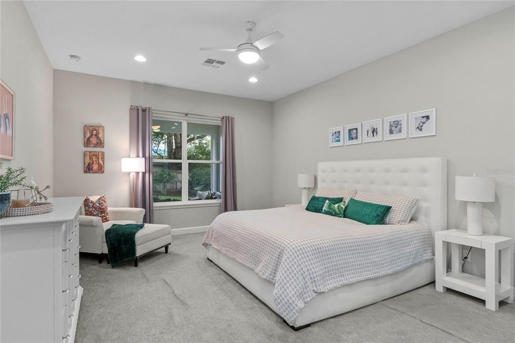 En Venta: $1,250,000 (4 camas, 3 baños, 2904 Pies cuadrados)