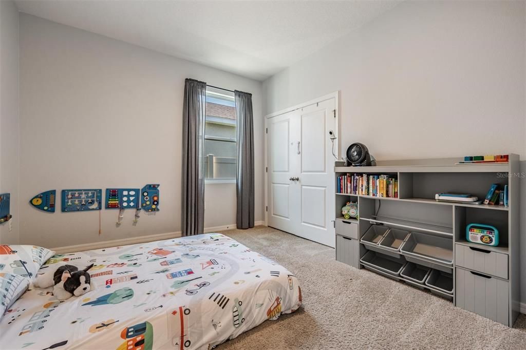 For Sale: $339,900 (4 beds, 2 baths, 2035 Square Feet)