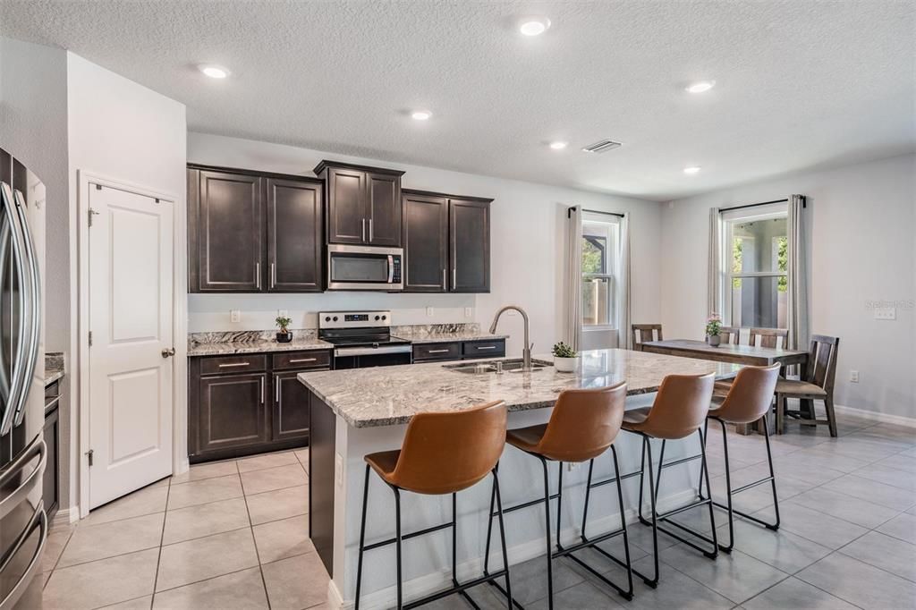 For Sale: $339,900 (4 beds, 2 baths, 2035 Square Feet)