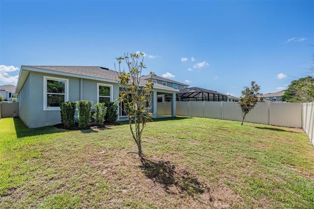 For Sale: $339,900 (4 beds, 2 baths, 2035 Square Feet)