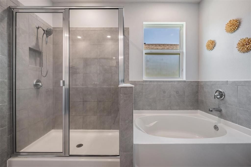 For Sale: $339,900 (4 beds, 2 baths, 2035 Square Feet)