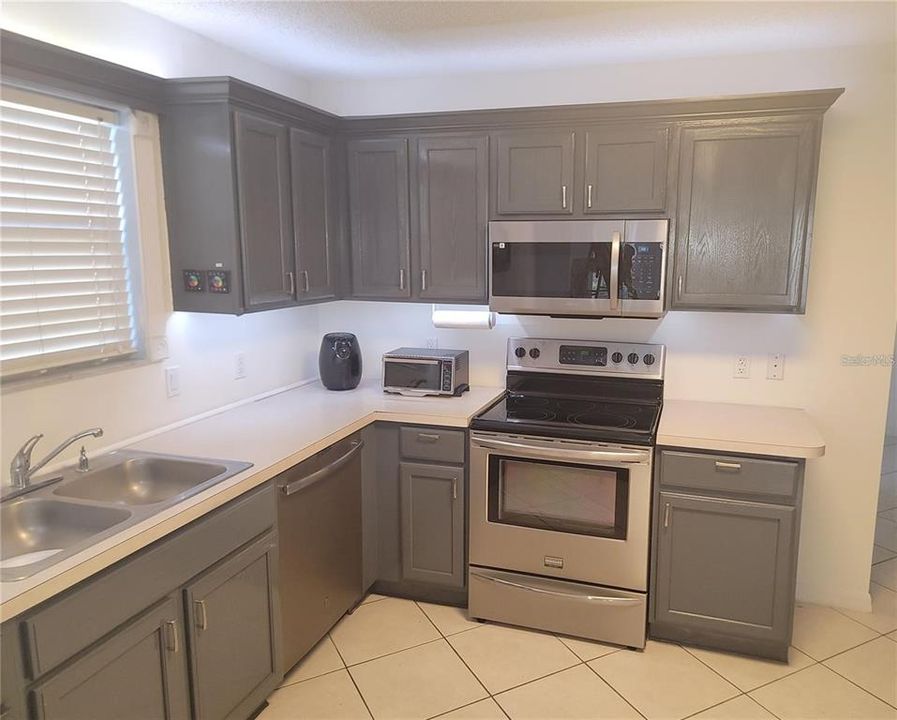 En Venta: $359,000 (3 camas, 2 baños, 1840 Pies cuadrados)
