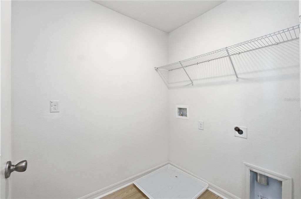 En Renta: $2,600 (3 camas, 2 baños, 1573 Pies cuadrados)