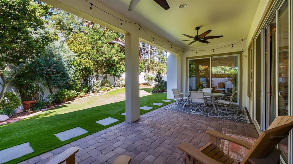 For Sale: $1,050,000 (5 beds, 5 baths, 3626 Square Feet)