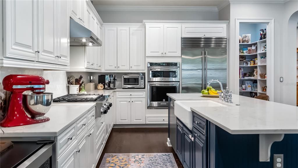 For Sale: $1,050,000 (5 beds, 5 baths, 3626 Square Feet)