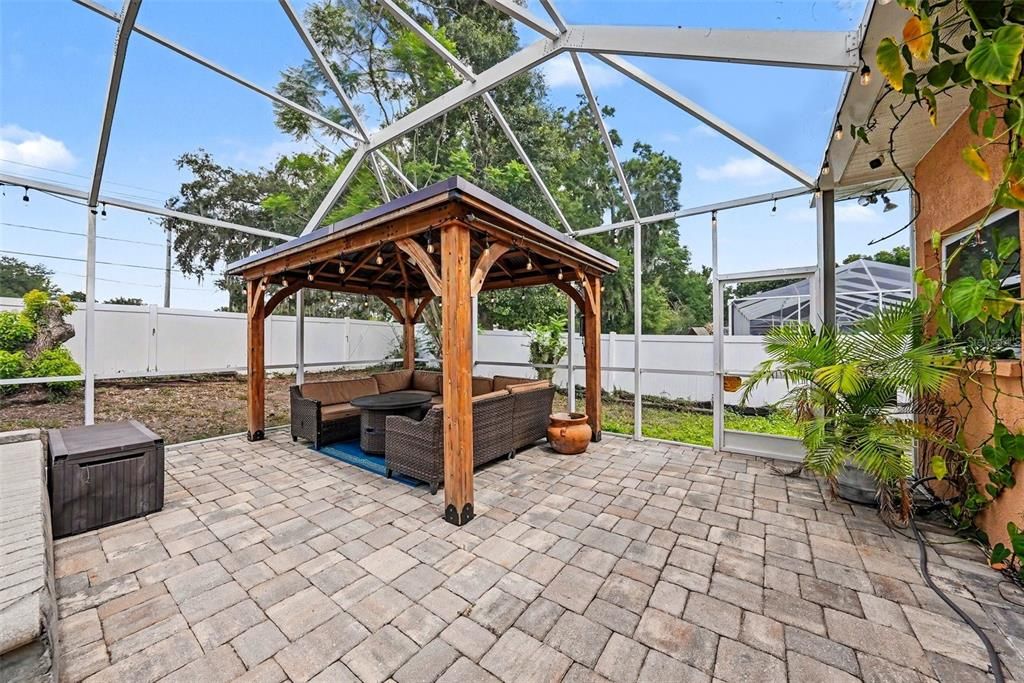 For Sale: $775,000 (5 beds, 4 baths, 3278 Square Feet)