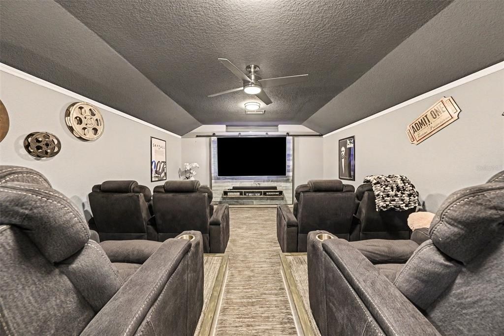 For Sale: $775,000 (5 beds, 4 baths, 3278 Square Feet)