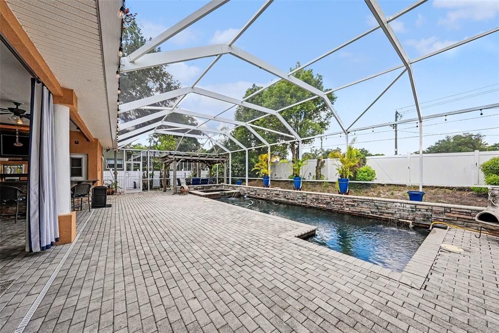 For Sale: $775,000 (5 beds, 4 baths, 3278 Square Feet)