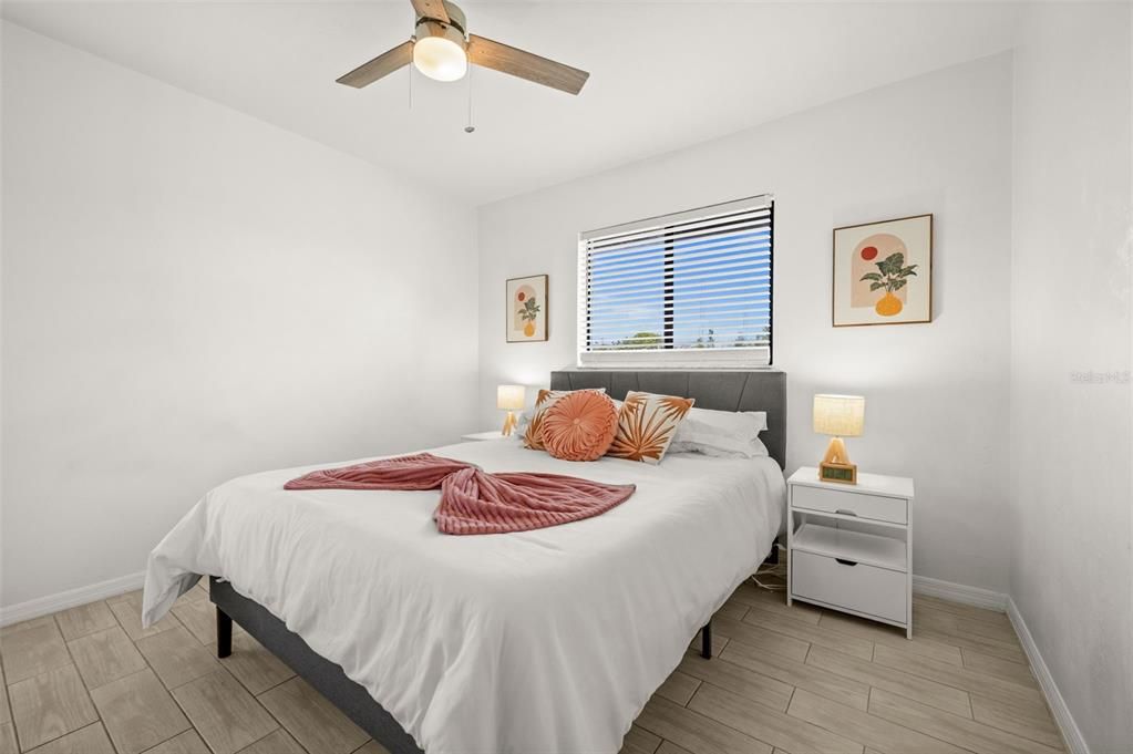 For Sale: $495,000 (3 beds, 2 baths, 1602 Square Feet)