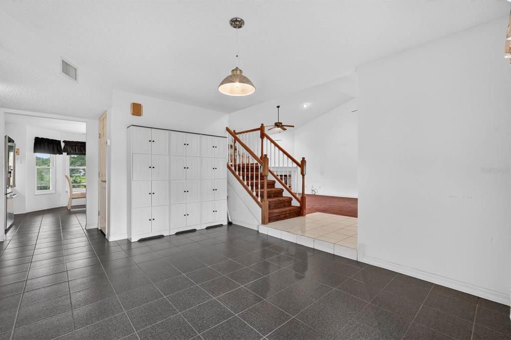 Active With Contract: $425,000 (5 beds, 2 baths, 2732 Square Feet)