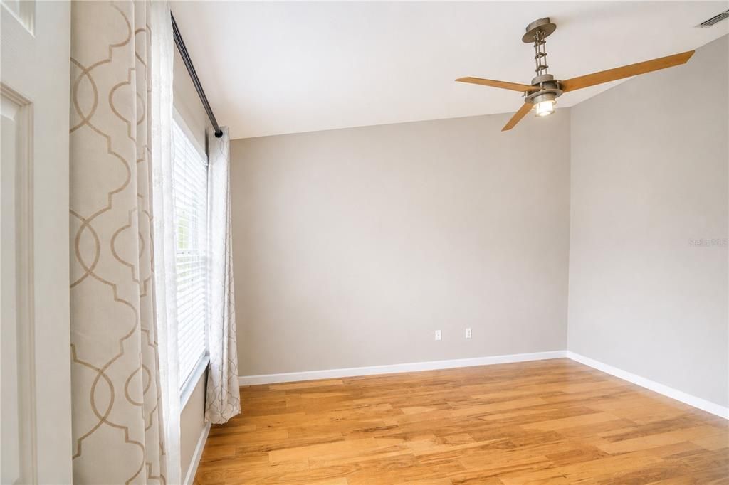 For Sale: $298,000 (2 beds, 2 baths, 1546 Square Feet)