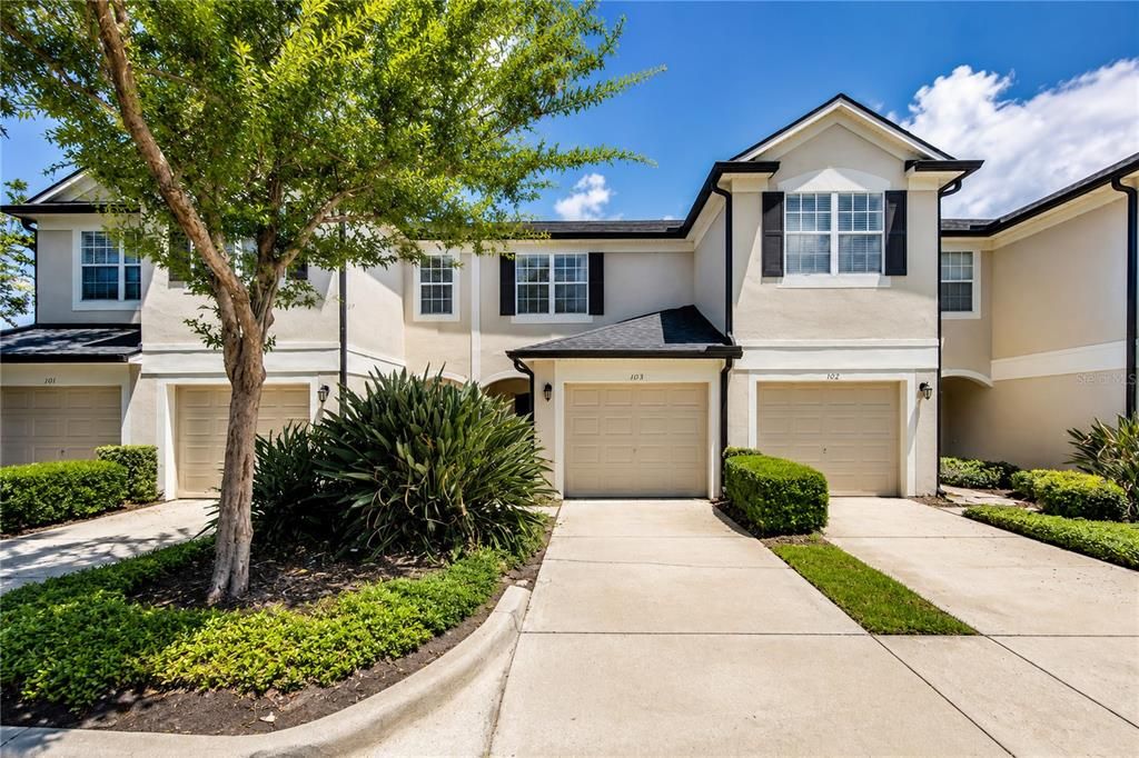 For Sale: $298,000 (2 beds, 2 baths, 1546 Square Feet)
