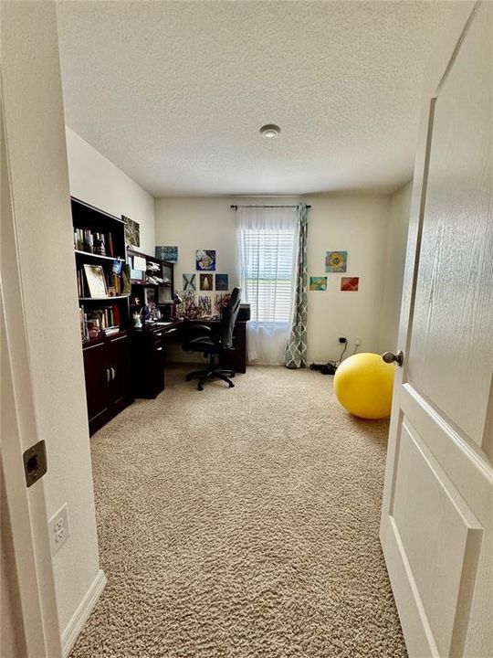 For Sale: $346,900 (4 beds, 2 baths, 1846 Square Feet)