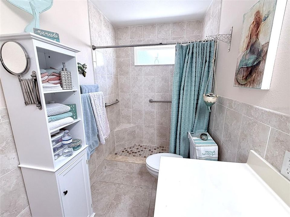 For Sale: $584,500 (3 beds, 2 baths, 1882 Square Feet)