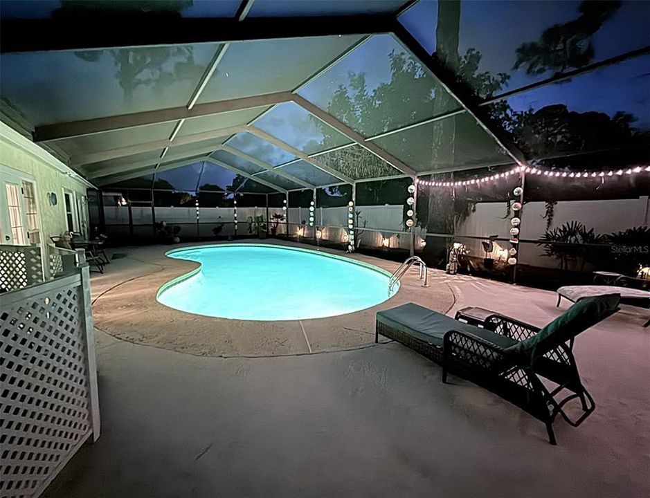 For Sale: $584,500 (3 beds, 2 baths, 1882 Square Feet)