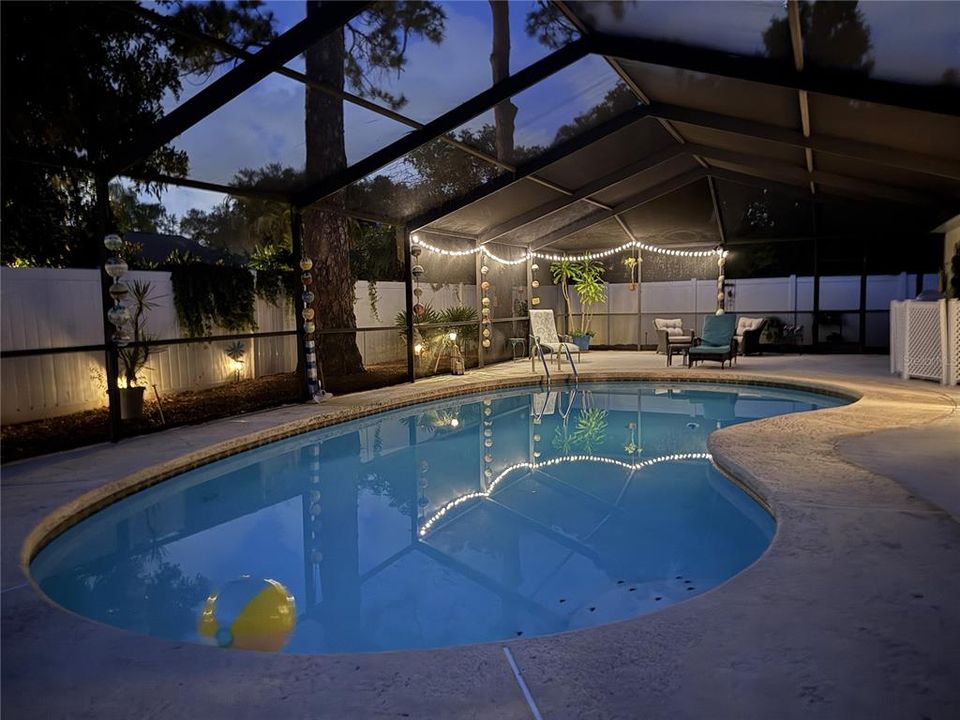 For Sale: $584,500 (3 beds, 2 baths, 1882 Square Feet)