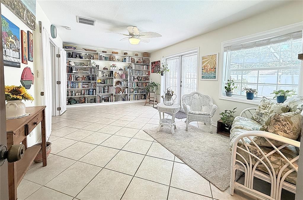 For Sale: $584,500 (3 beds, 2 baths, 1882 Square Feet)