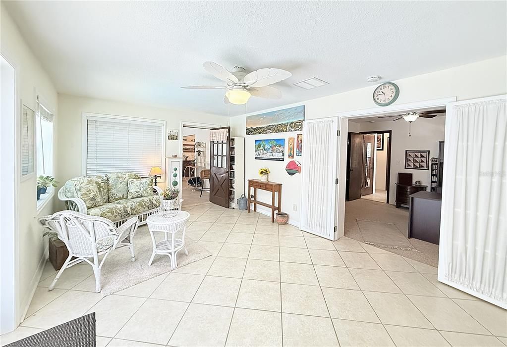 For Sale: $584,500 (3 beds, 2 baths, 1882 Square Feet)