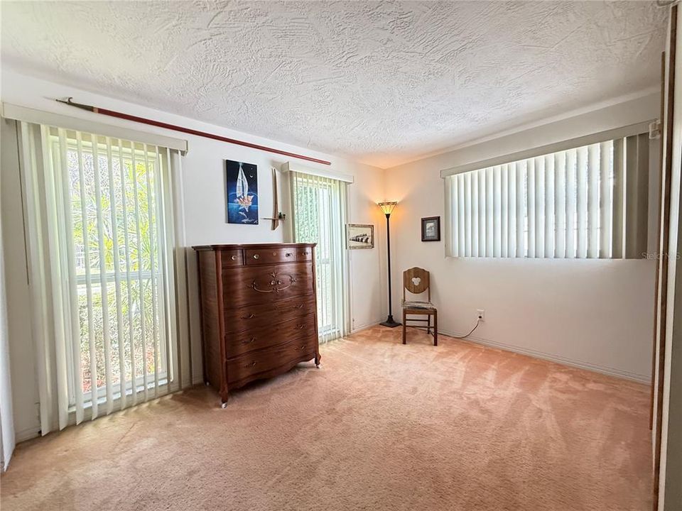 For Sale: $584,500 (3 beds, 2 baths, 1882 Square Feet)