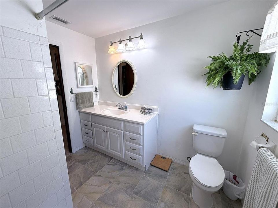 For Sale: $584,500 (3 beds, 2 baths, 1882 Square Feet)