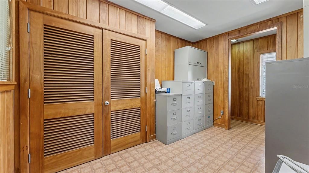 En Venta: $475,000 (0 camas, 0 baños, 2092 Pies cuadrados)