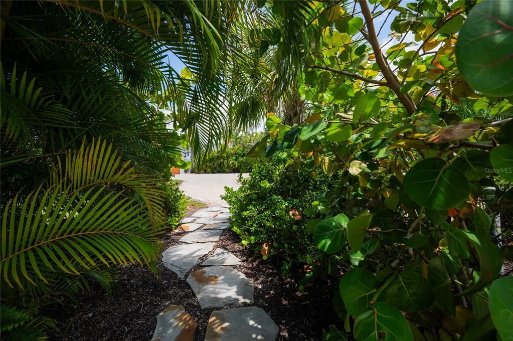 For Sale: $2,500,000 (0.24 acres)