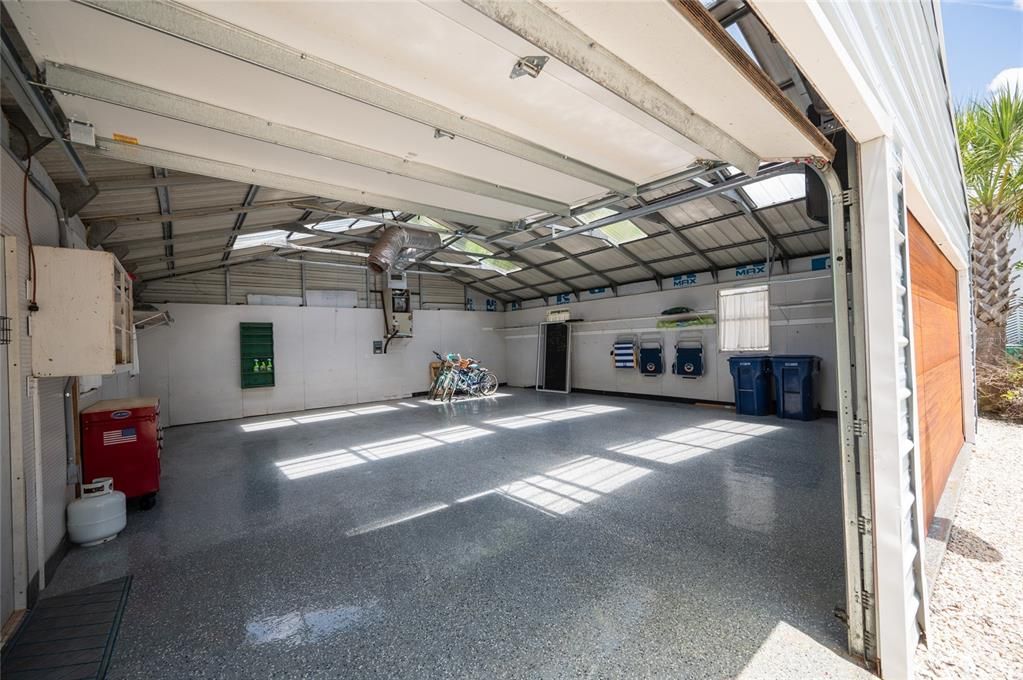For Sale: $2,500,000 (0.24 acres)
