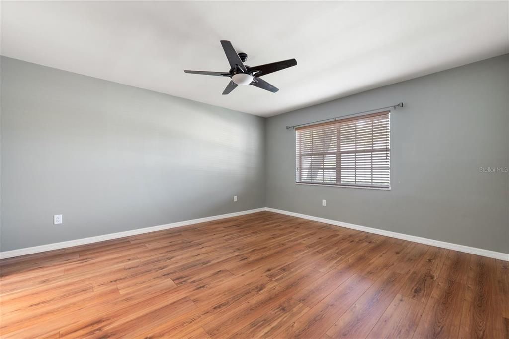 For Sale: $450,000 (3 beds, 2 baths, 1445 Square Feet)