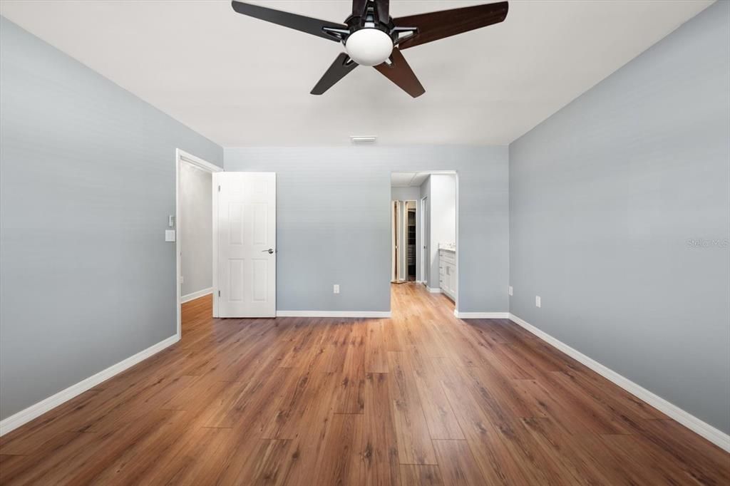 For Sale: $450,000 (3 beds, 2 baths, 1445 Square Feet)