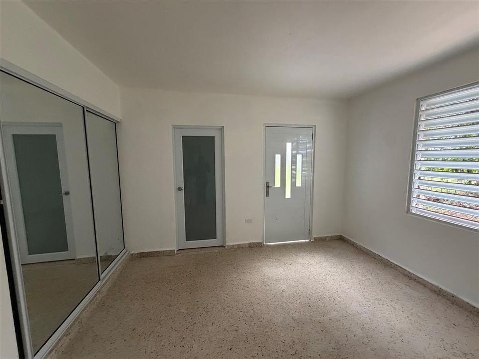 En Venta: $240,000 (3 camas, 2 baños, 0 Pies cuadrados)