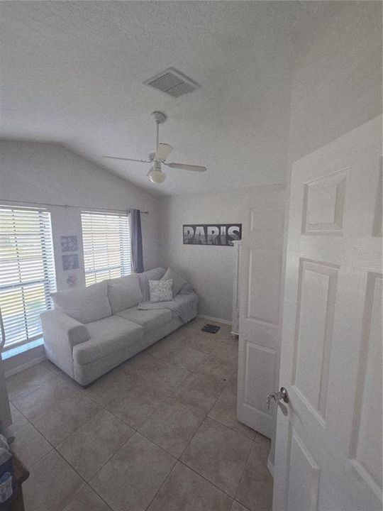 For Sale: $719,000 (4 beds, 2 baths, 2322 Square Feet)