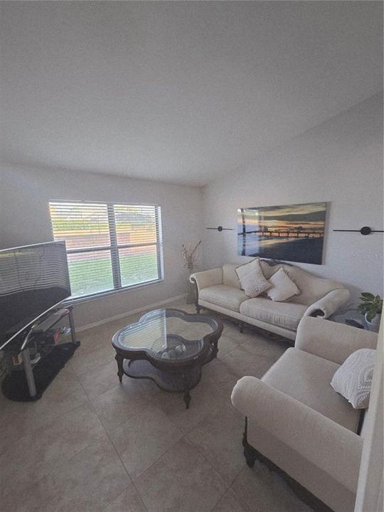 For Sale: $719,000 (4 beds, 2 baths, 2322 Square Feet)