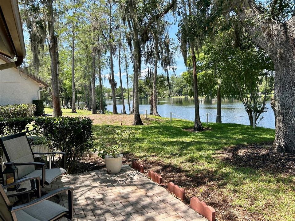 For Sale: $264,900 (2 beds, 2 baths, 980 Square Feet)