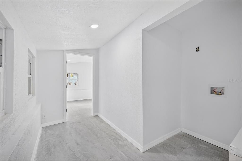 В аренду: $2,250 (2 спален, 2 ванн, 1147 Квадратных фут)
