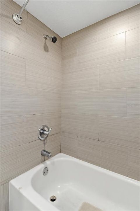 En Venta: $160,000 (2 camas, 1 baños, 840 Pies cuadrados)