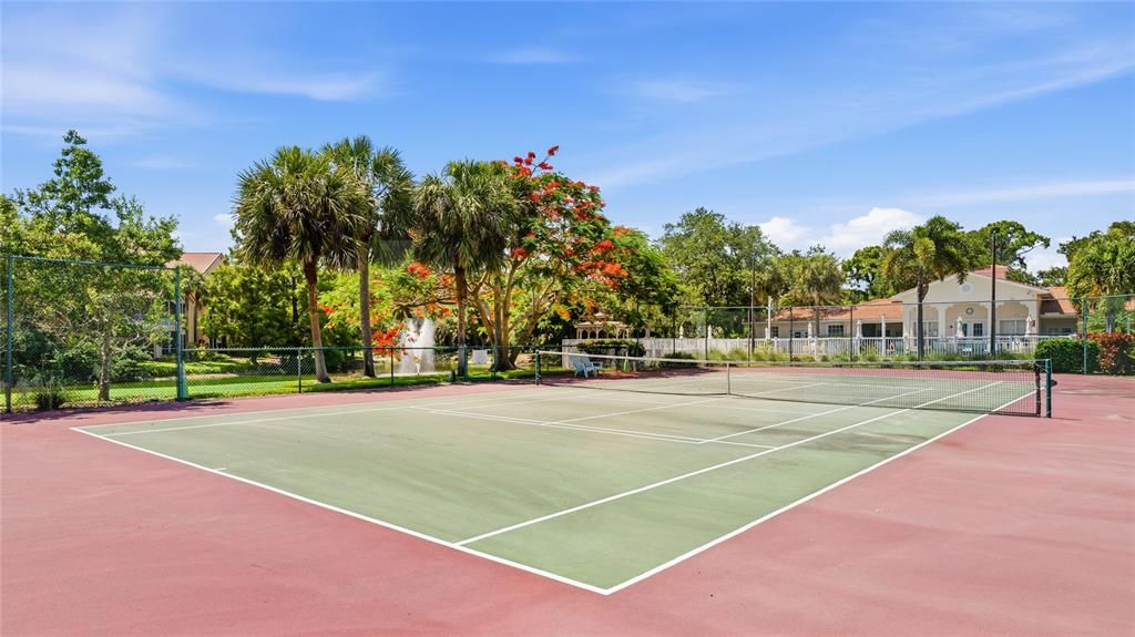 En Venta: $300,000 (2 camas, 2 baños, 1147 Pies cuadrados)